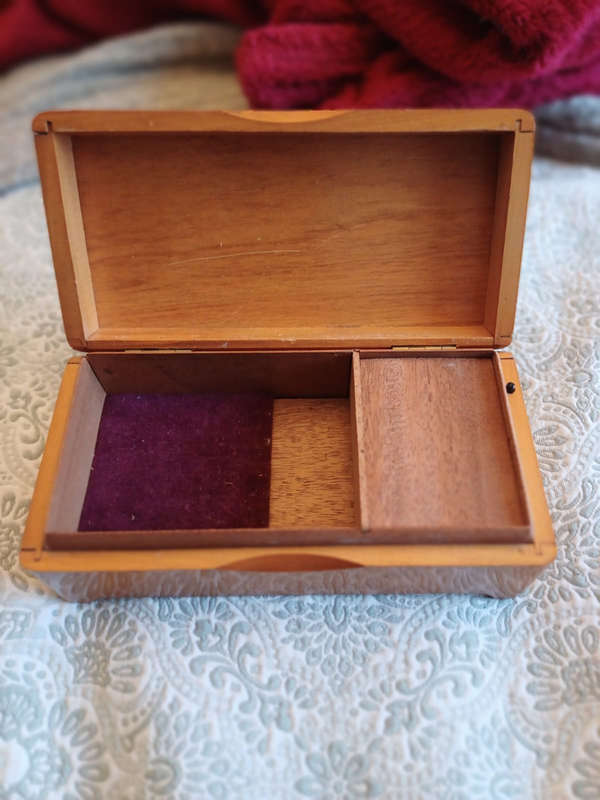 Hand Painted jewelry Box with Chime