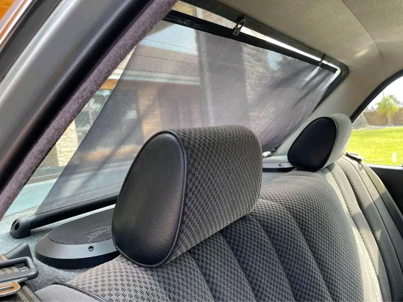 Bmw E30 ALPINA rear Shades