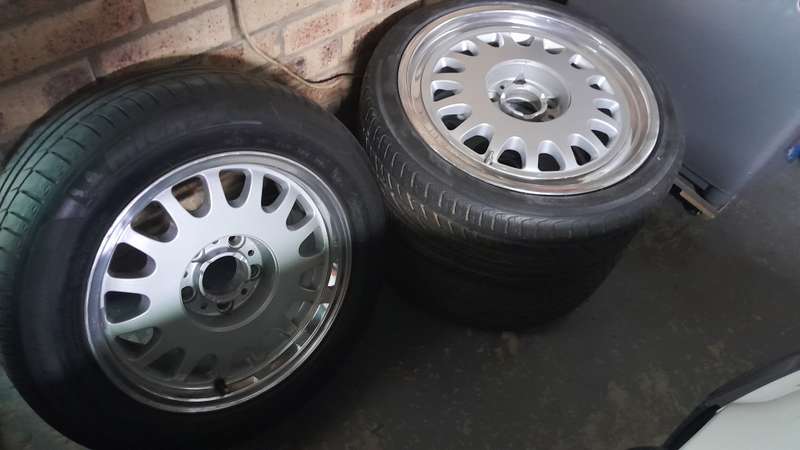Bmw 16 inch 740i rims and tyres