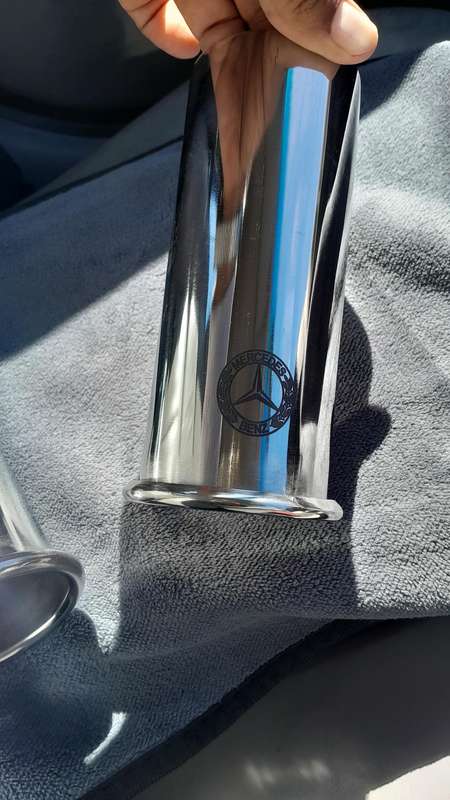 Mercedes-Benz class rolled exhaust tips