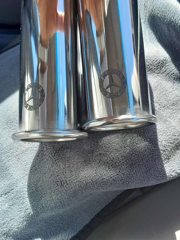 Mercedes-Benz class rolled exhaust tips