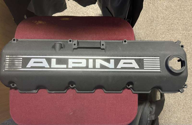 Bmw E30 ALPINA m20 Tappet cover insert
