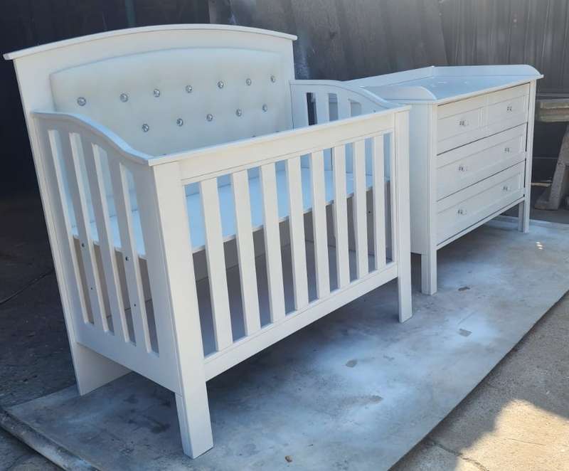 Nursery Baby cot and baby compactum
