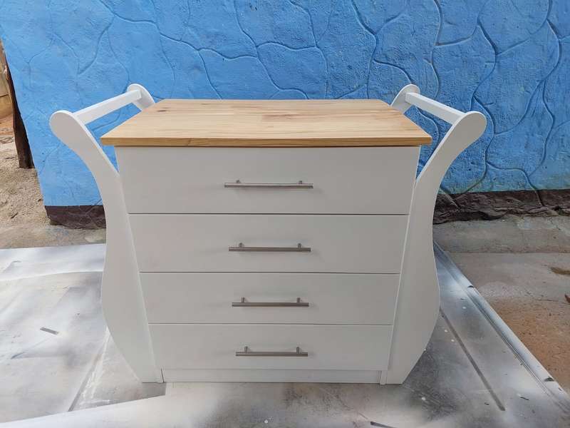 Nursery Baby Compactum