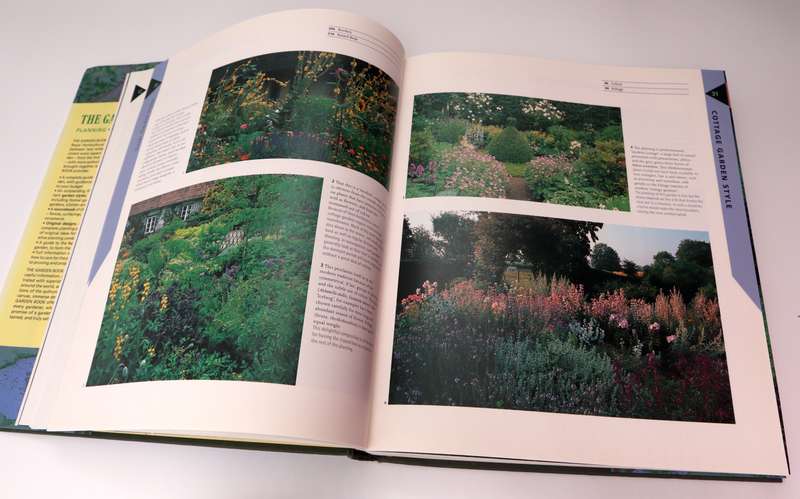 The Garden Book  David Stevens & Ursula Buchan | RHS Gardening Guide & Design Ideas