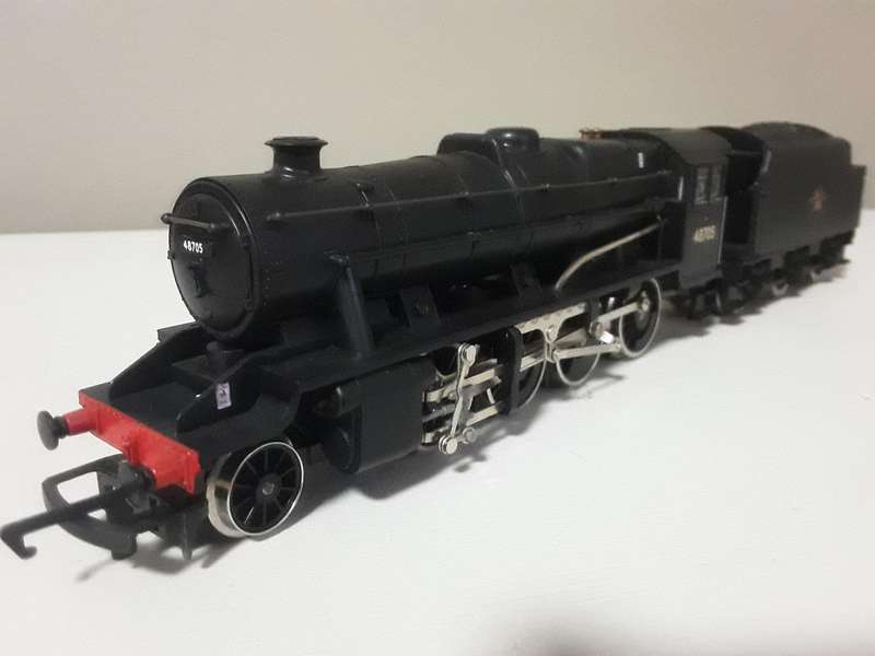 Hornby Locomotive and Rolling Stock Bundle