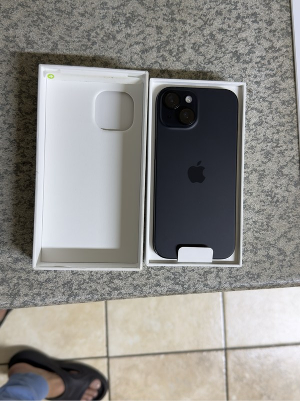iPhone 15 (100 % BH)
