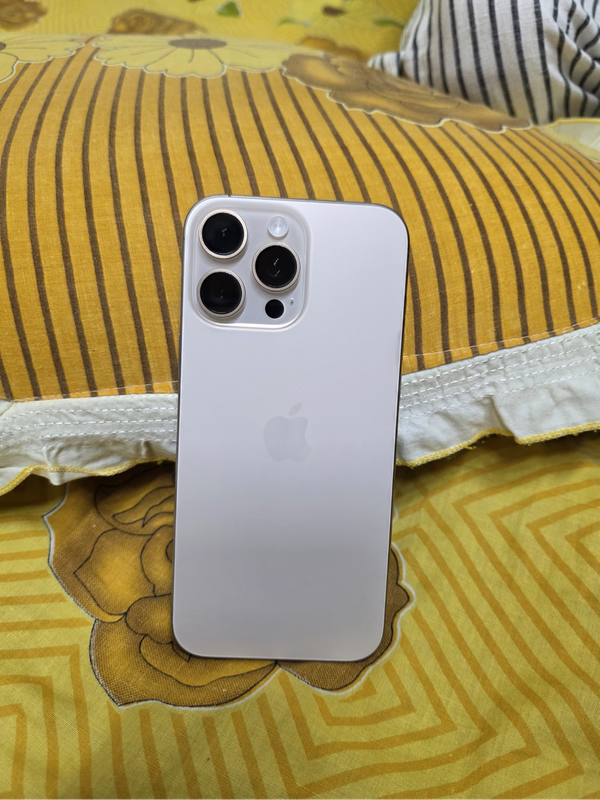 16 pro max (100% Battery health)