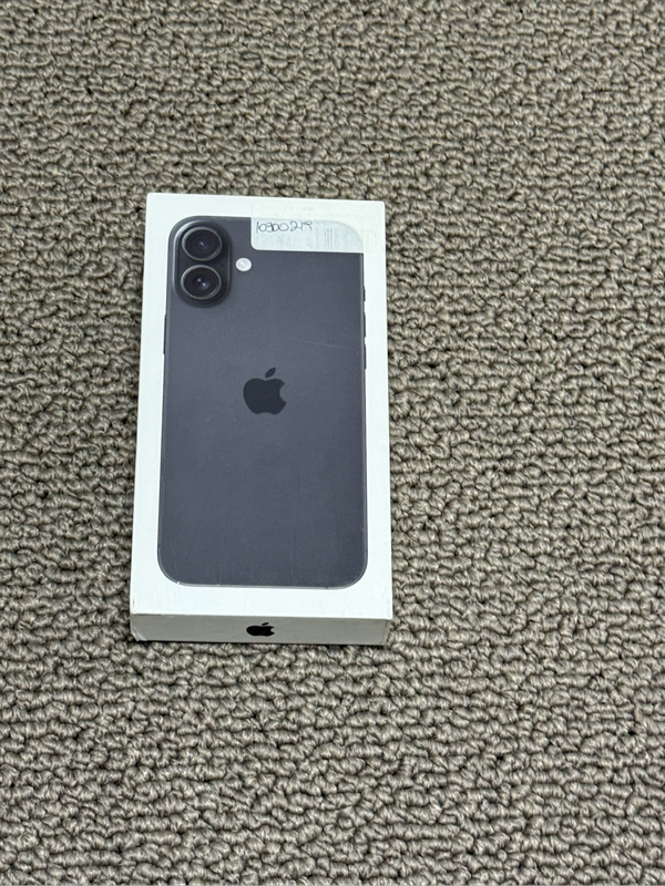 iPhone 16 Plus