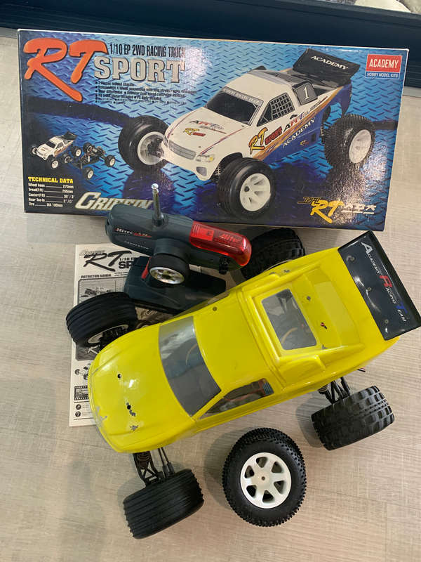 RT Sport  1/10 RC Racing truck