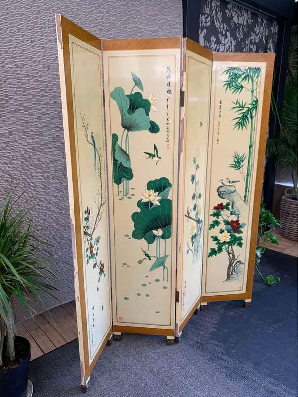 Vintage Oriental 4 Panel Hand painted Room divider