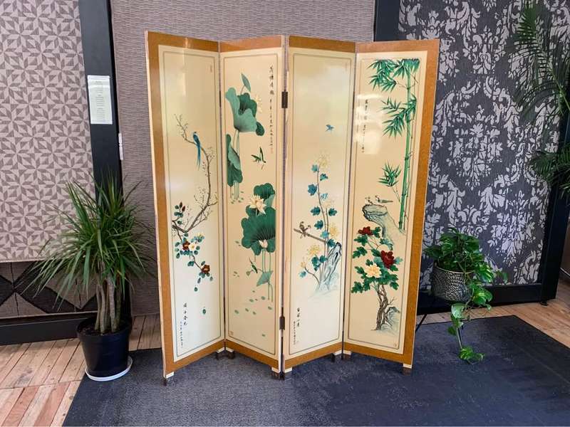 Vintage Oriental 4 Panel Hand painted Room divider