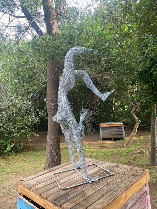 Wire Statue Handstand lady