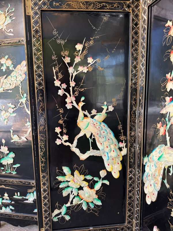 Oriental Black Lacquer Mother of Pearl and Jade screen / Room divider