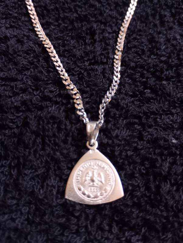 Silver chain with earrings