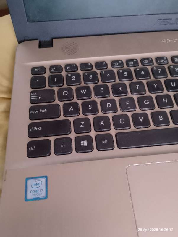 Asus i7 laptop