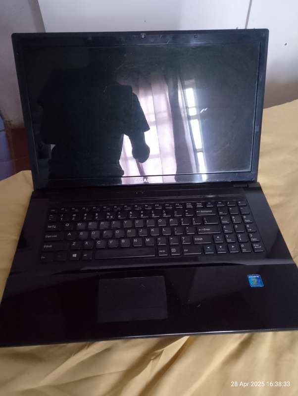 Gigabyte 17 inch laptop