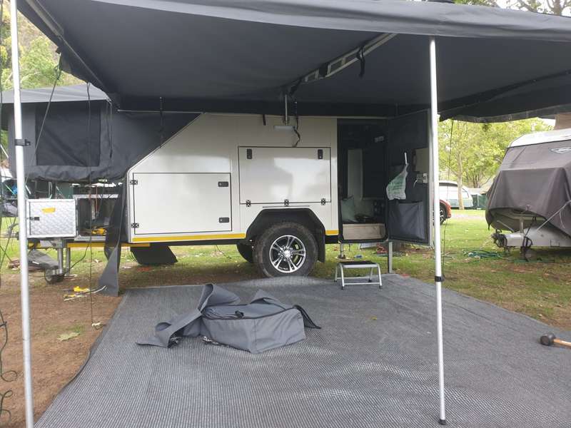 ARMADILLO PLUS 2019 OFF-ROAD CARAVAN (2 Sleeper)