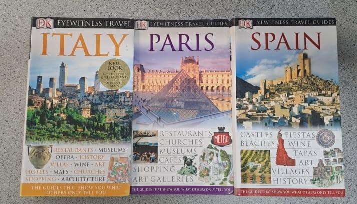Set of 6 Travel Books