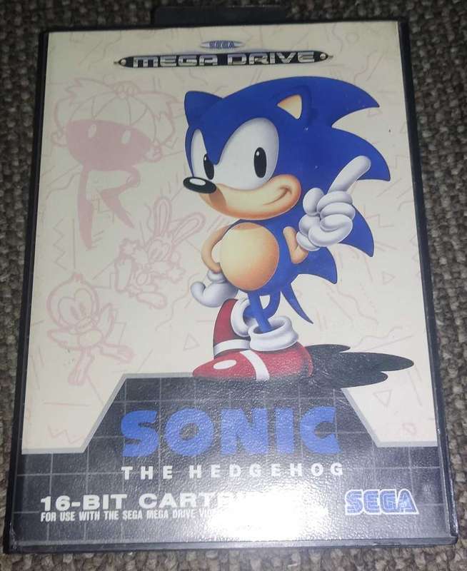 Sonic the hedgehog 16 bit cartridge for sega