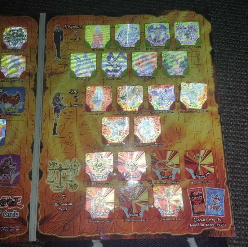 Yu-Gi-oh original Folder with 3d TV Cards (6 missing