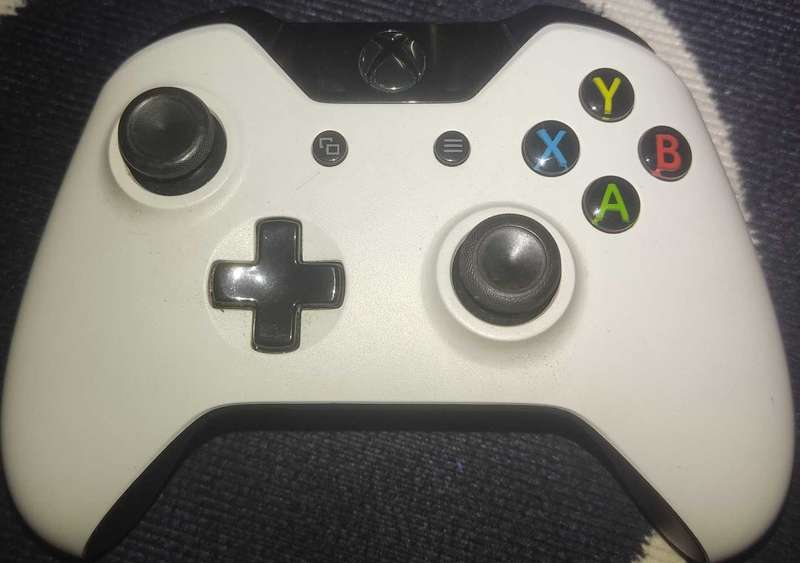 Xbox one controller- limited edition quantum break