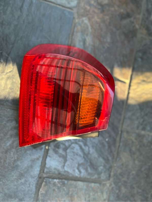 Bmw E90 preface left outer tail light