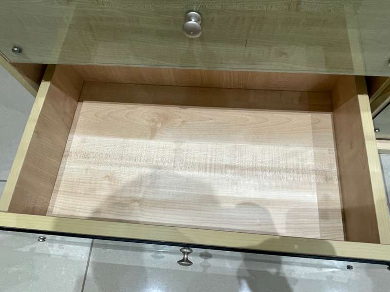 Chest of Drawers - 8 Drawers with Glass Fronts
