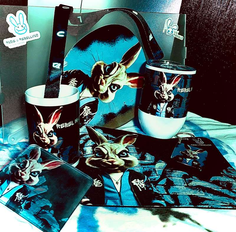 REBEL WHISKERS GIFT SET