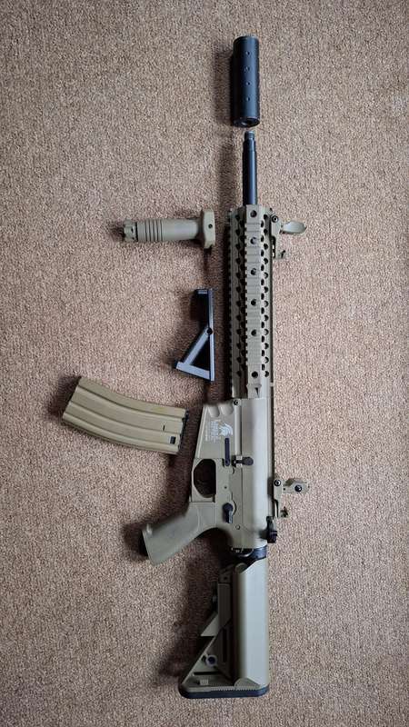 Lancer Tactical Gen 2 Airsoft gun