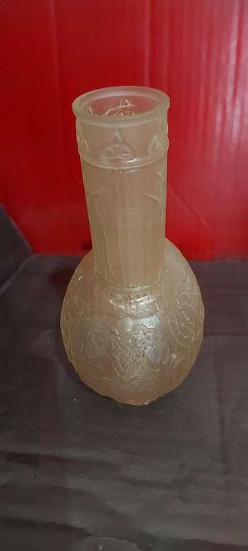 Celtic Crystal Skull Bong - Custom Collectible made piece with 14mm bowl