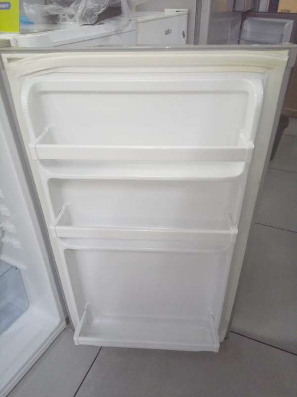 Hisense 100L Bar Fridge