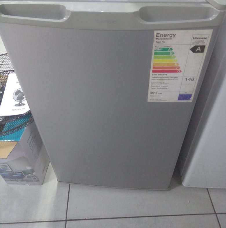 Hisense 100L Bar Fridge