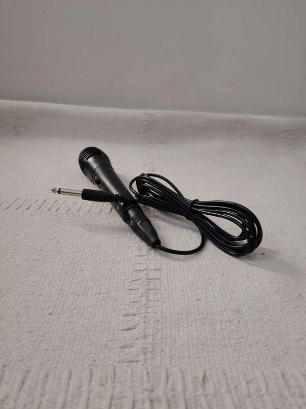 Singing Machine SML343BTBK Karaoke System. Like new!!