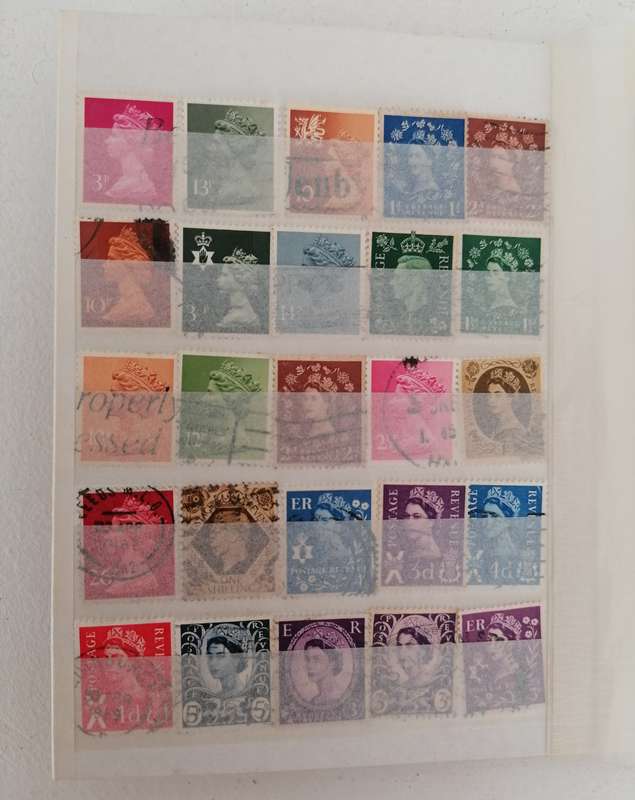STAMPS British Philatelic Trust Mini Album
