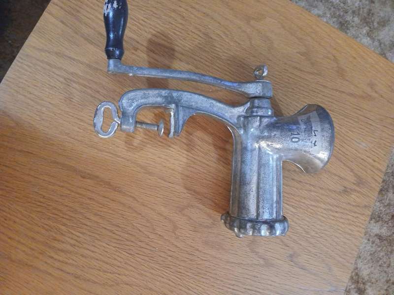 No 10 Manual mincer
