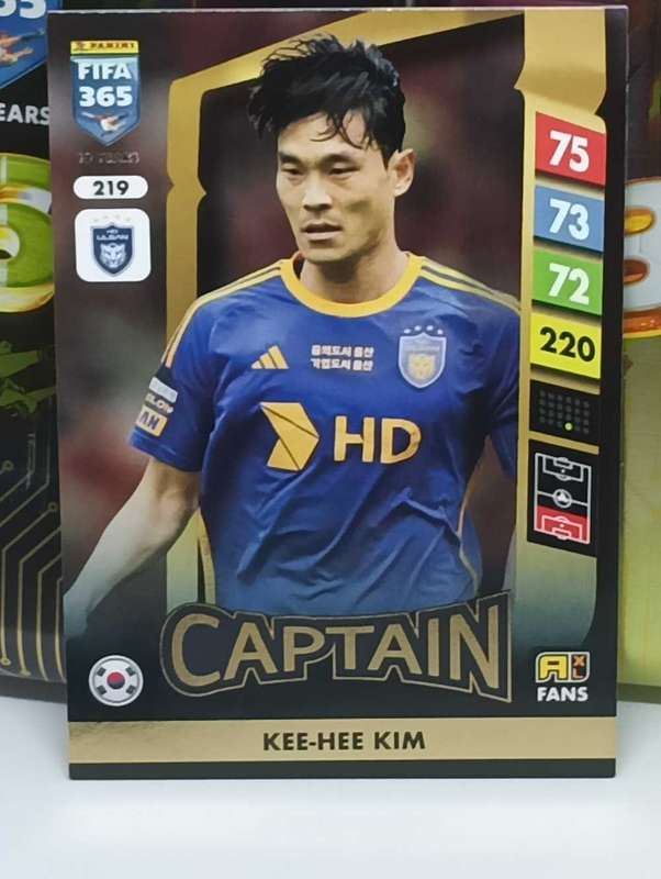 PANINI- FIFA365 2025- CAPTAIN- KEE-HEE KIM #219