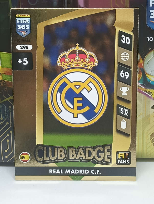 PANINI- FIFA365 2025- CLUB BADGE- REAL MADRID #298
