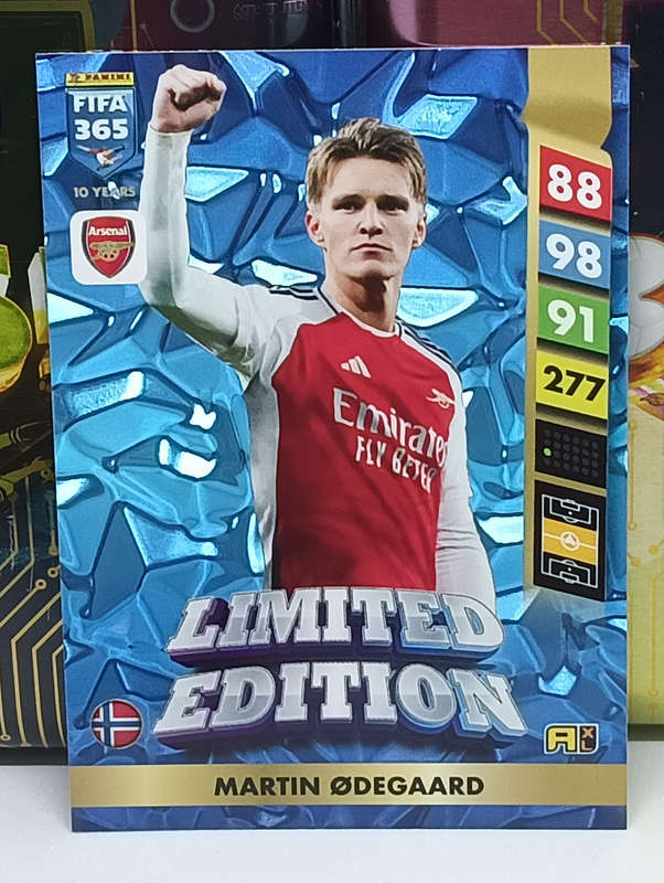 PANINI- FIFA365 2025- LIMITED EDITION- MARTIN ODEGAARD