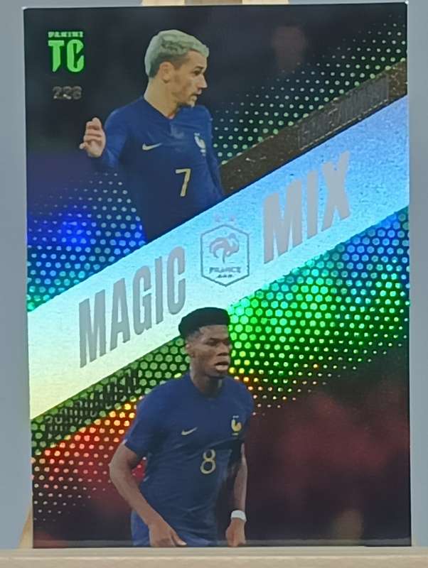 GRIEZMANN/ TCHOUAMENI- PANINI- TOP CLASS 2024- MAGIC MIX- FOIL #228