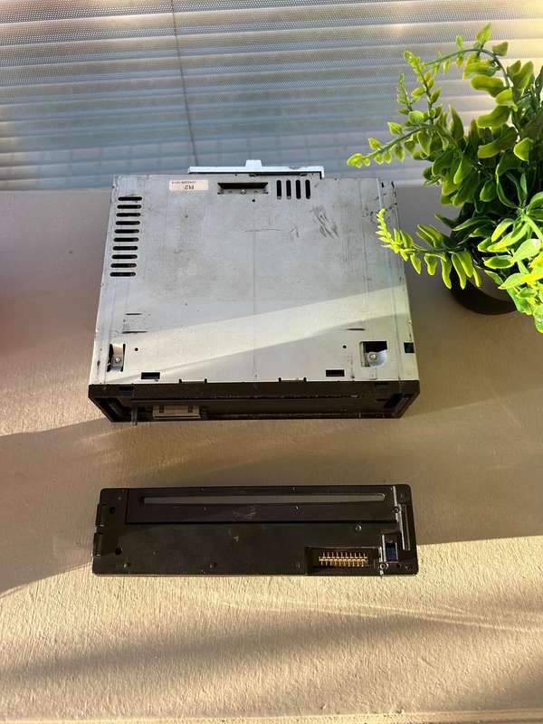 JVC KD-R416 Car Radio