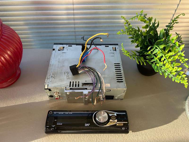 JVC KD-R416 Car Radio