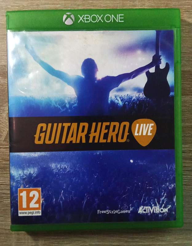 Xbox one Guitar Hero Live (Excellent condition no manual - Combine Orders Pay 1 Shipping fee)