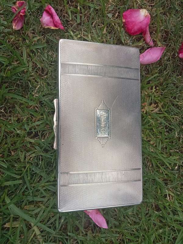 Antique Aristocrat footed cigarette box