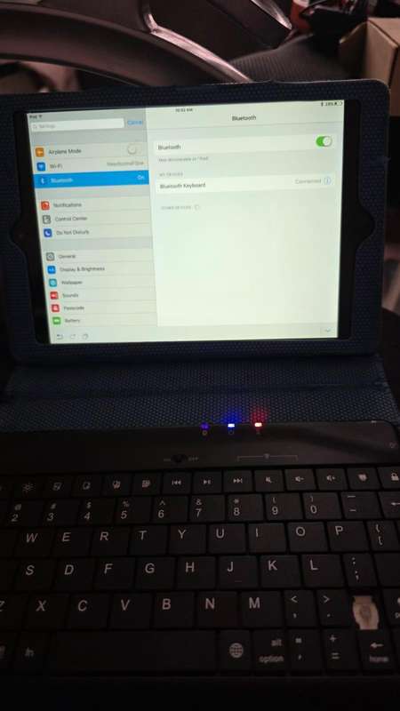 Apple Ipad Mini 1st Gen A1432 (Please Read description)