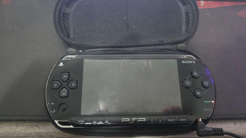 Sony PSP-1001 CFW Modded (Please Read description)