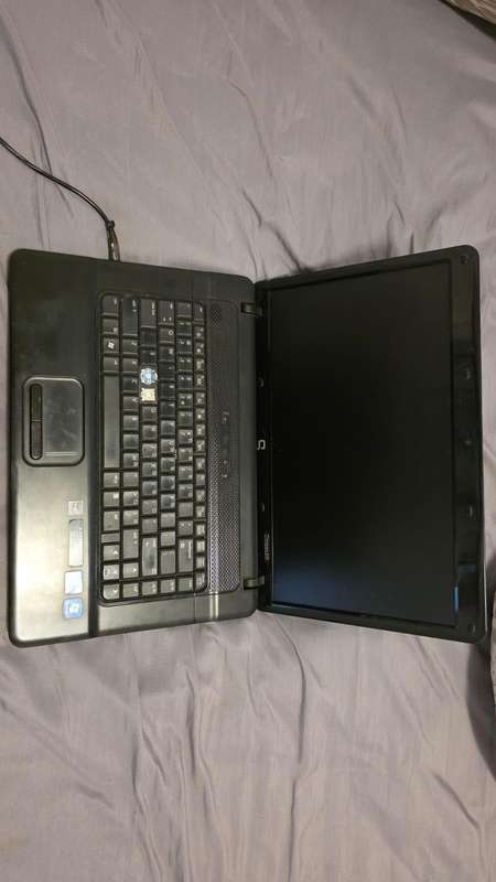 Hp Compaq 610 Laptop (Please Read Description)