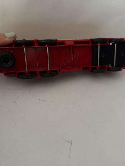 Dinky Supertoys 943 - Atlas - Leyland Octopus Tanker - Esso