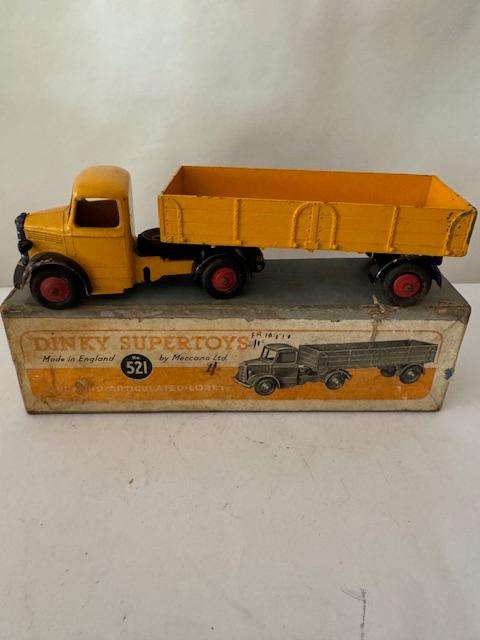 Dinky Supertoys 521 - Bedford Articulated Lorry - Yellow