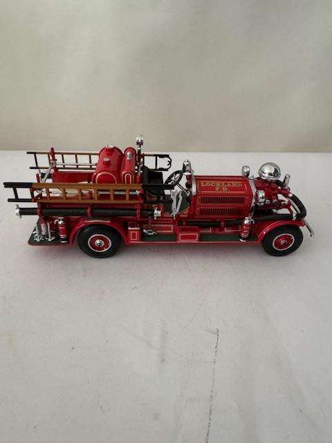 Matchbox MOYY YSFE04-M - Fire Engine Series